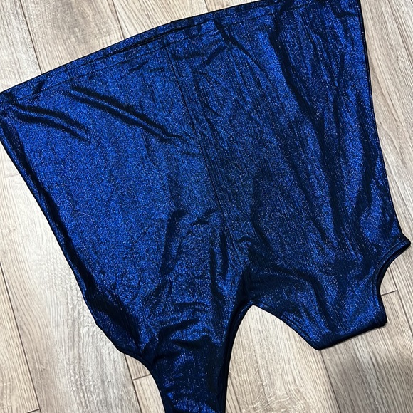 Sparkly Blue Tank - Picture 3 of 3